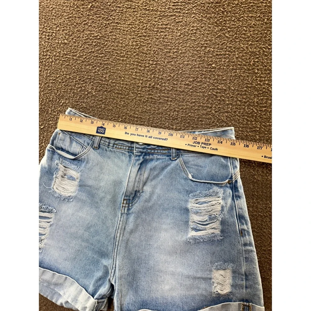Jezzian Light Wash Distressed High Waisted Denim Jean Shorts Cuffed Hem Women